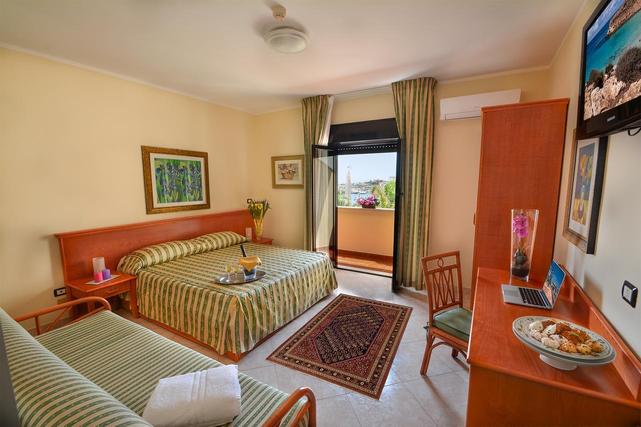 Hotel Martello Lampedusa Esterno foto