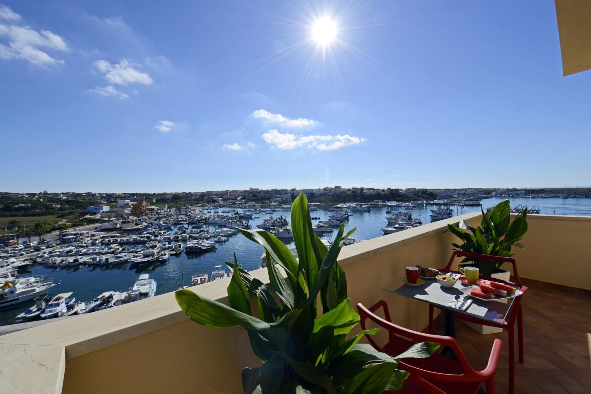 Hotel Martello Lampedusa Esterno foto