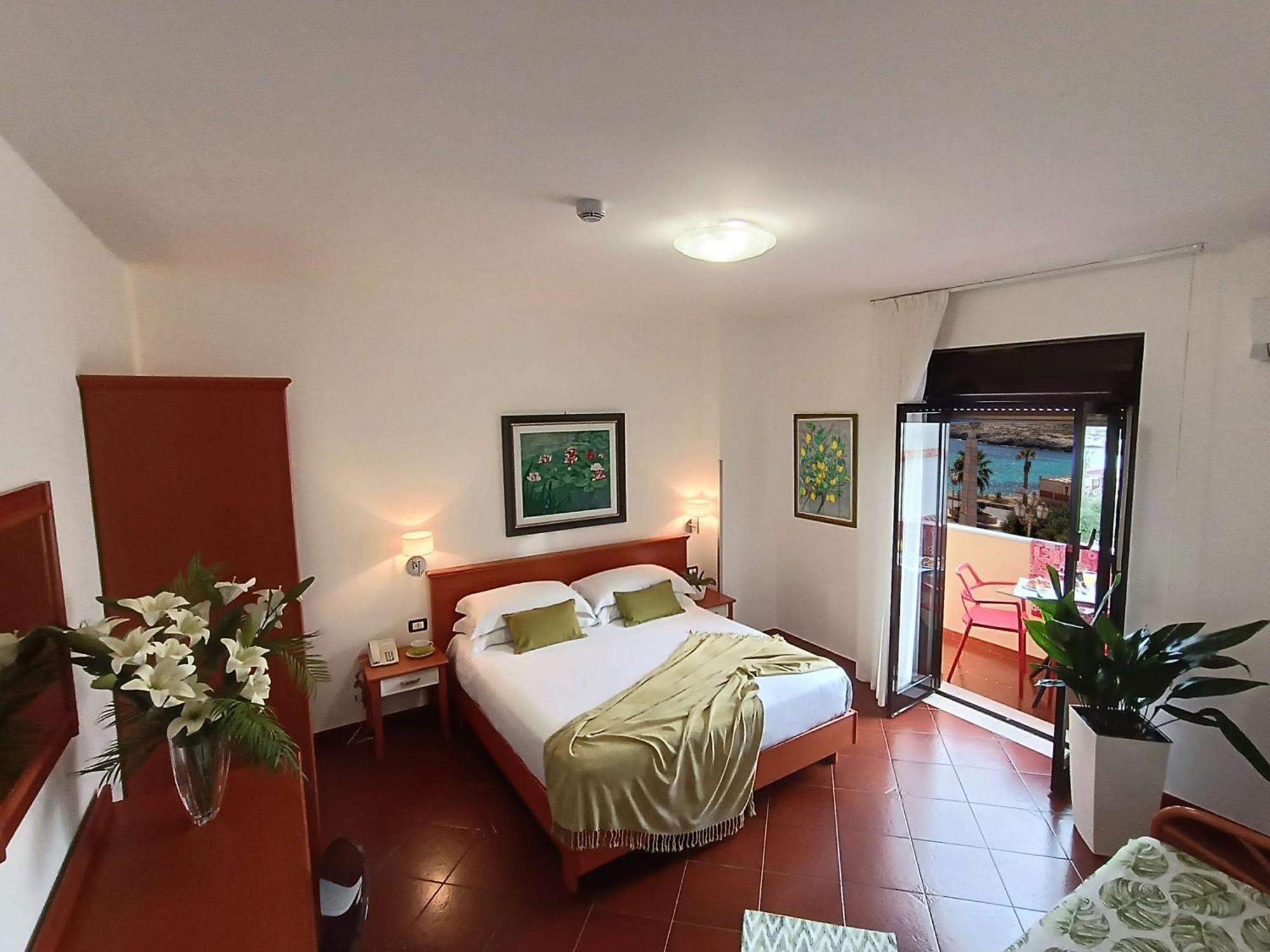 Hotel Martello Lampedusa Esterno foto